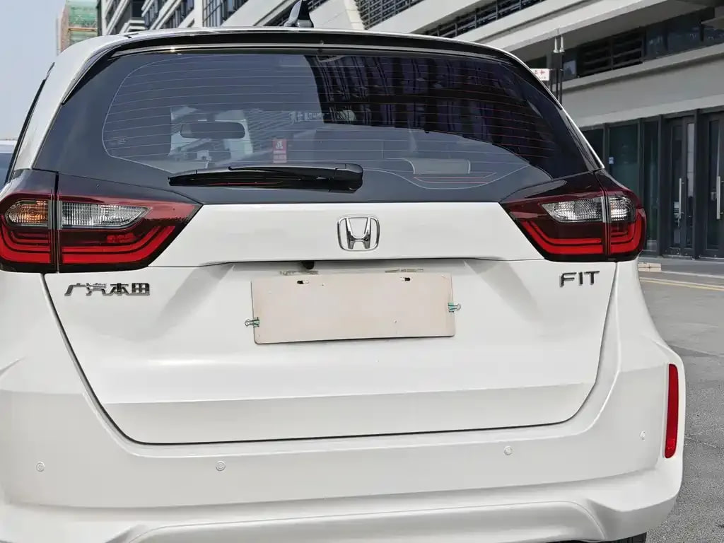 Honda Fit — фото 3