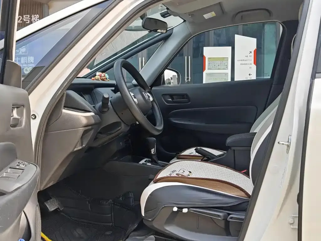 Honda Fit — фото 5