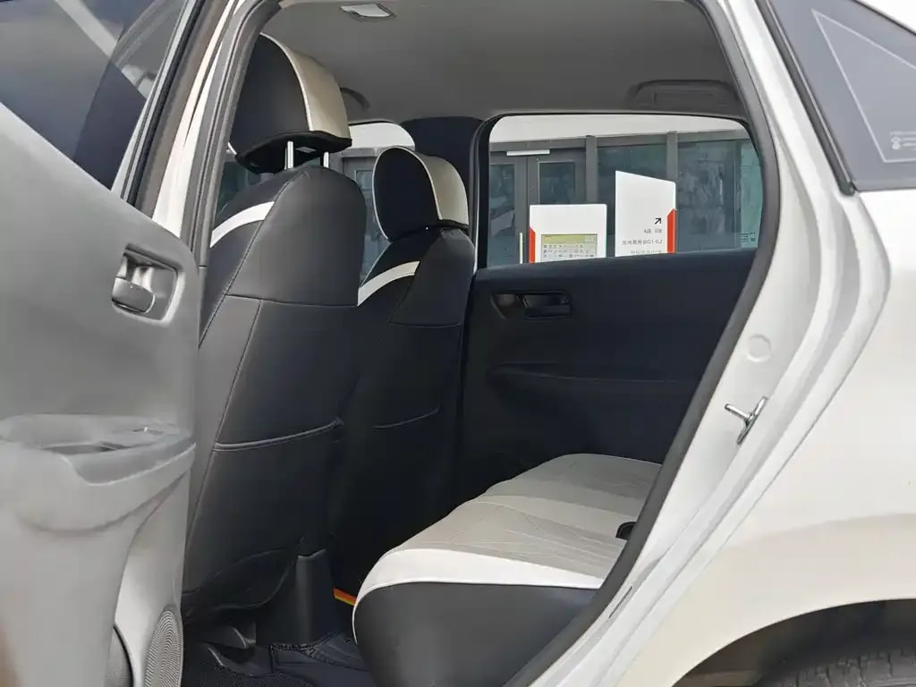 Honda Fit — фото 14