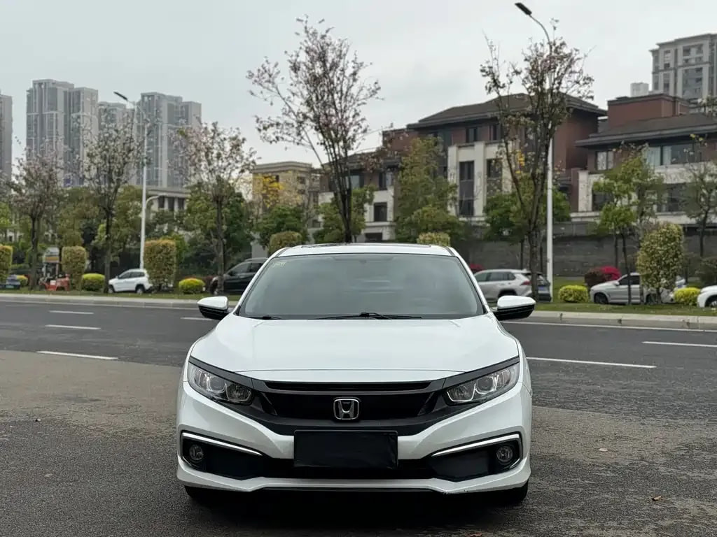 Honda Civic — фото 4