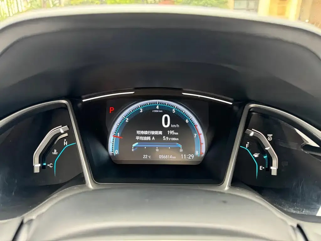 Honda Civic — фото 10