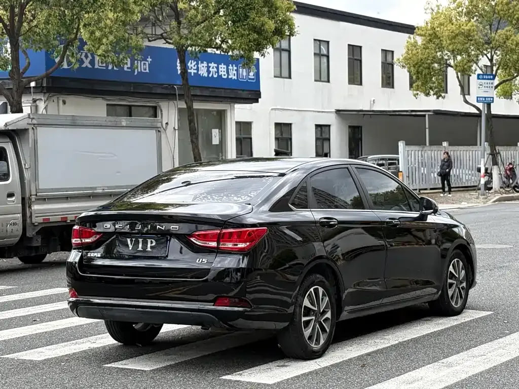 BAIC U5 — фото 14