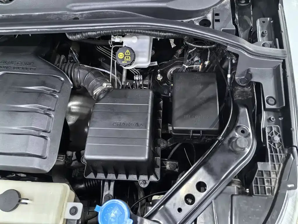 Changan Ou Shang X70A — фото 13