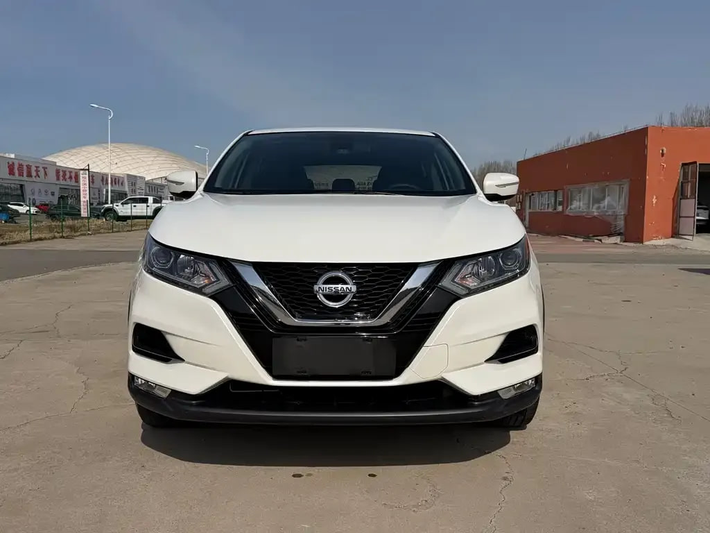 Nissan Qashqai — фото 2