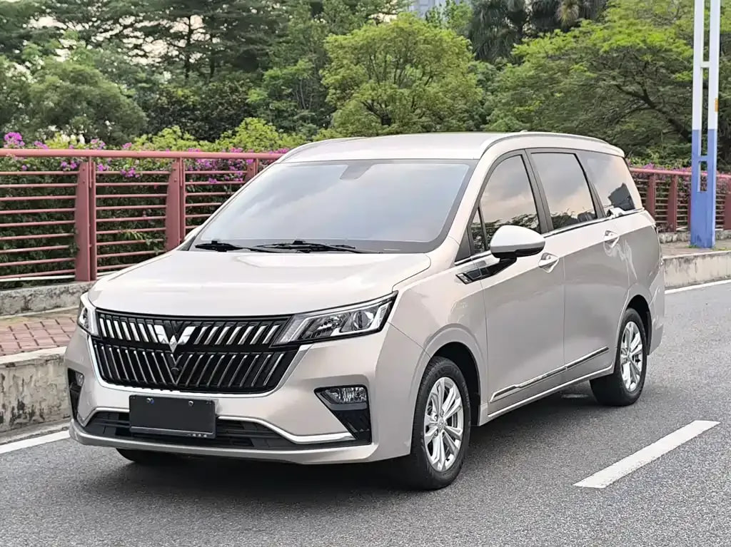Wuling Jiachen — фото 2