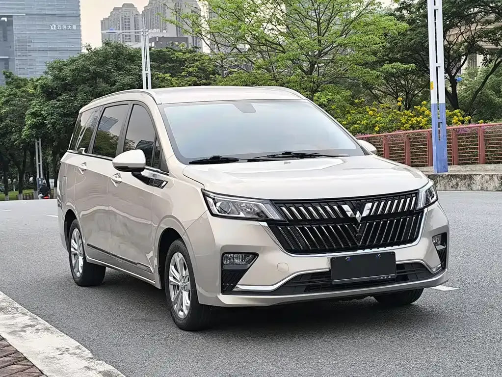 Wuling Jiachen — фото 4