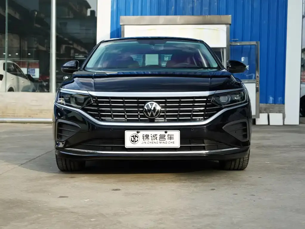 Volkswagen Passat — фото 2
