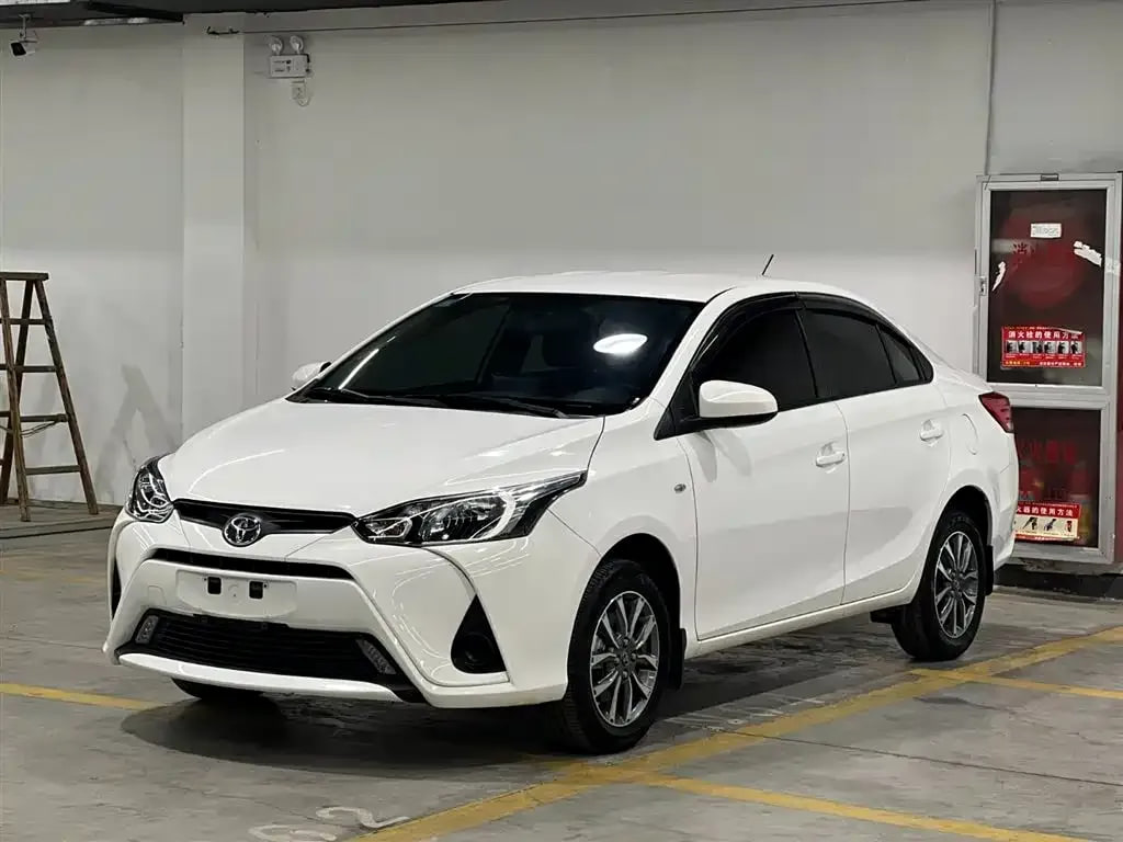 Toyota YARiS L Zhi Xiang