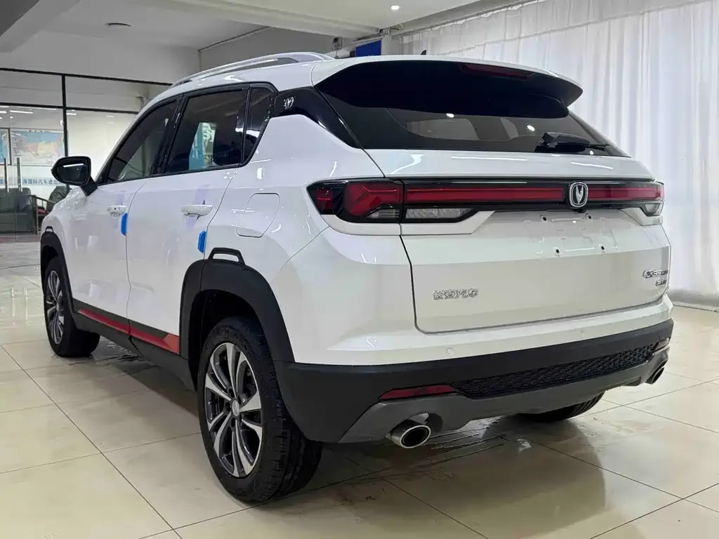 Changan CS35PLUS — фото 3