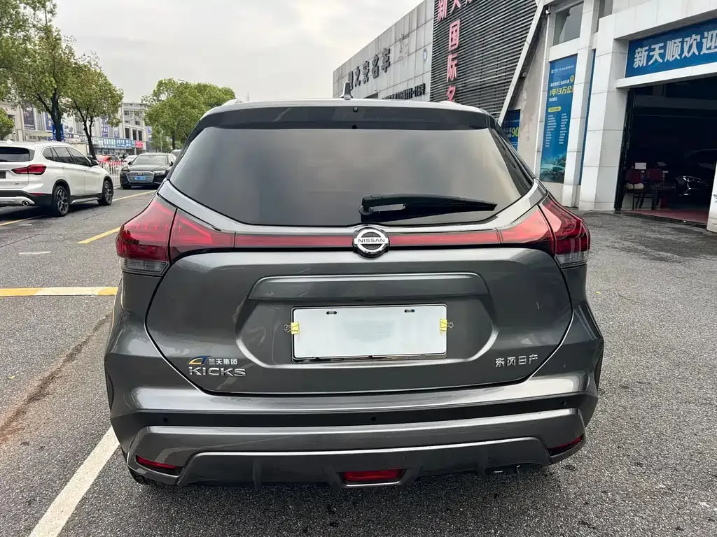 Nissan Kicks — фото 12