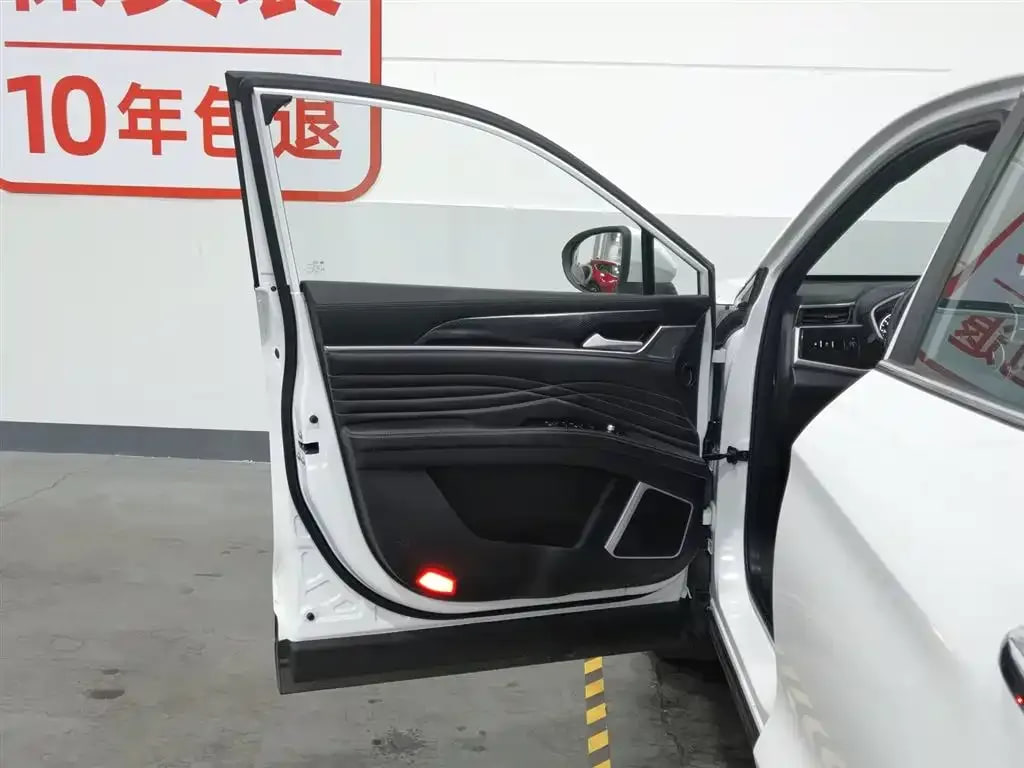 Dongfeng Fengon iX5 — фото 12