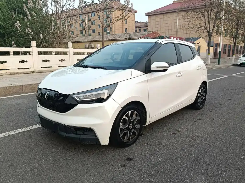 JMC Yi Zhi EV3