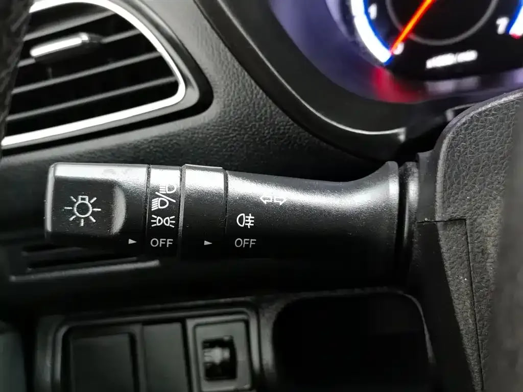 Changan Honor S — фото 12