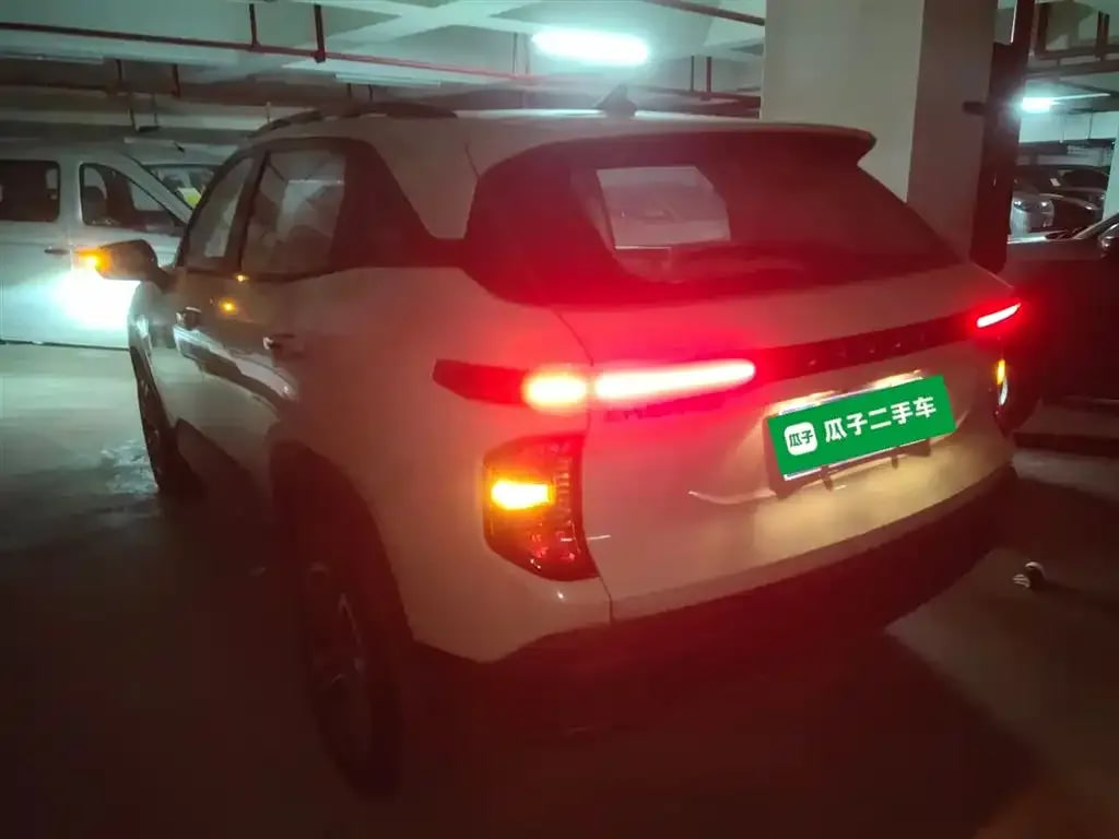 Baojun RS-3 — фото 12