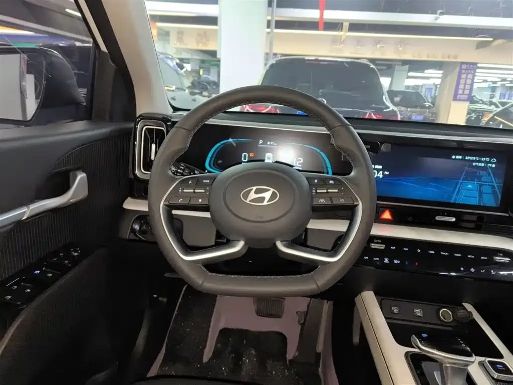 Hyundai ix35 — фото 15