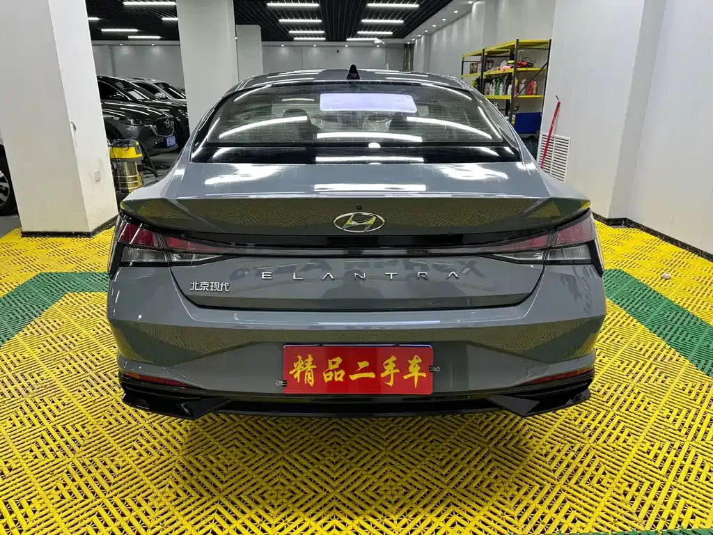 Hyundai Elantra — фото 6