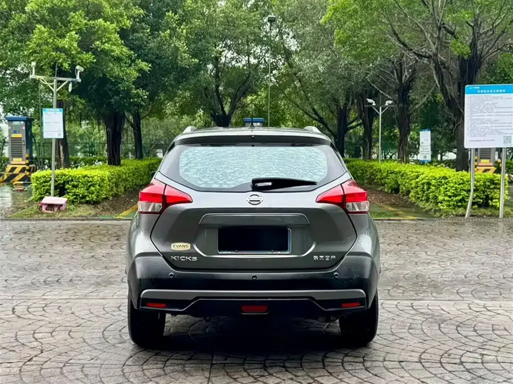 Nissan Kicks — фото 8