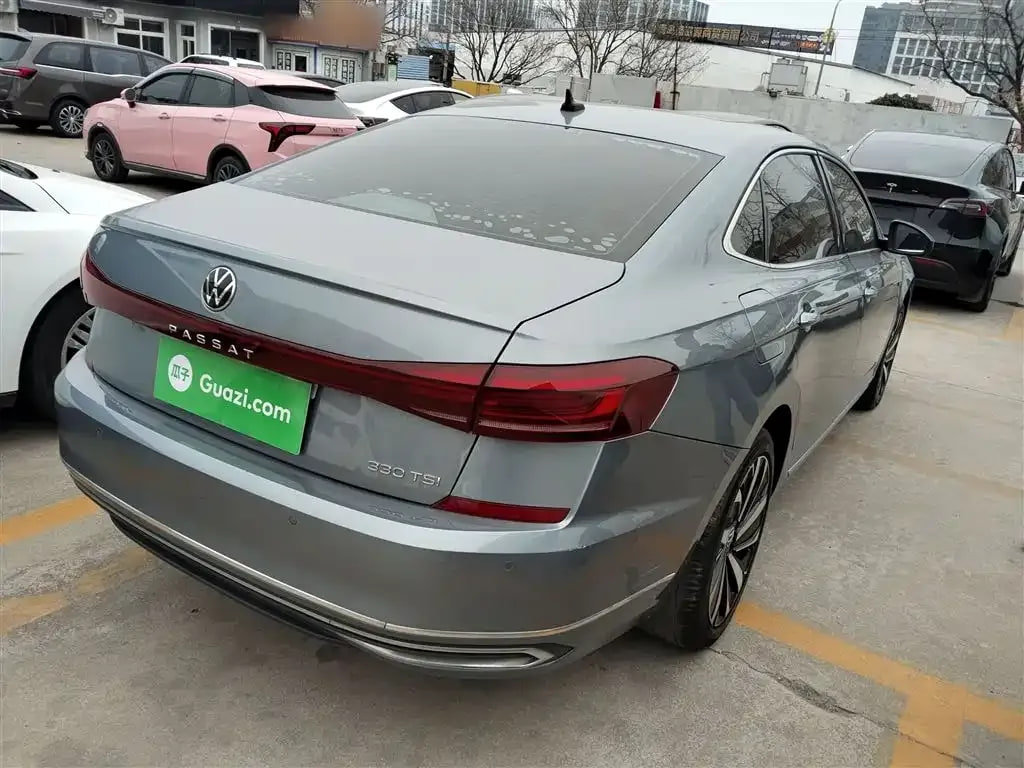 Volkswagen Passat — фото 5