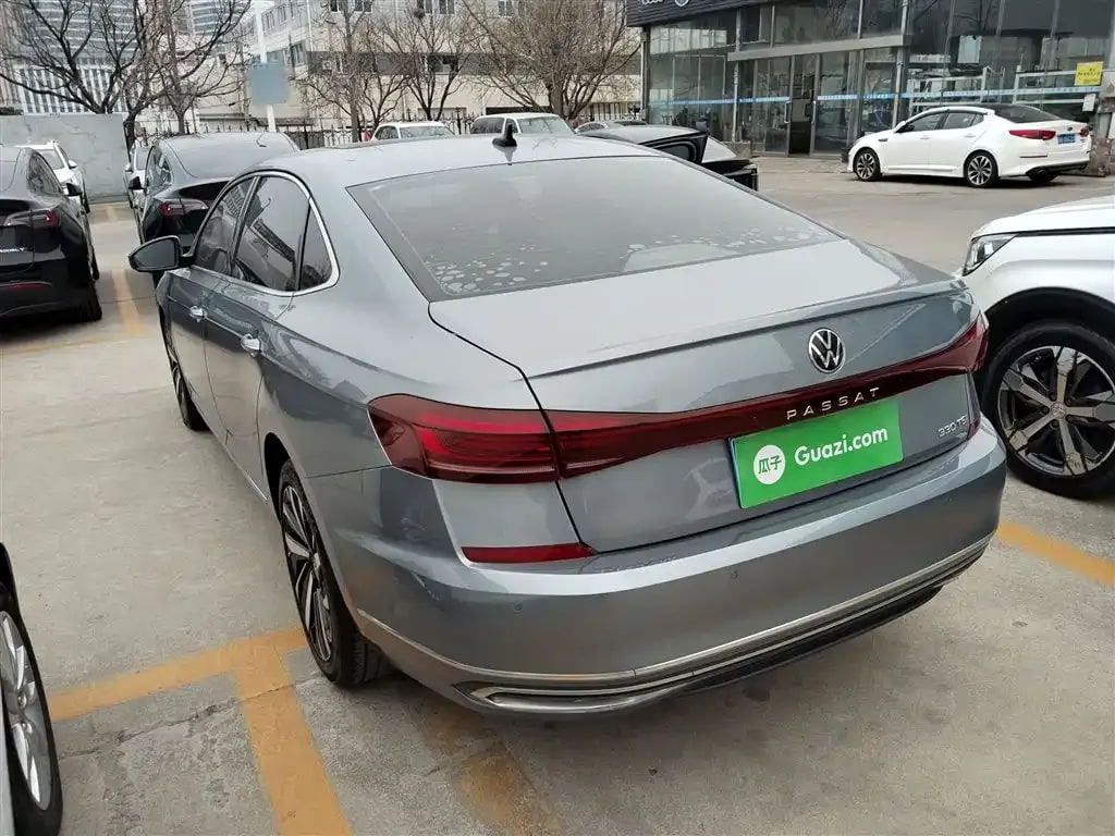 Volkswagen Passat — фото 9