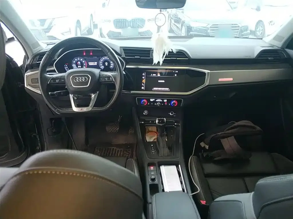 Audi Q3 Sportback — фото 4