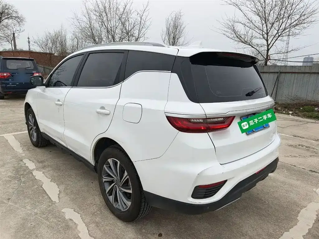 Geely Yuan Jing X6 — фото 5