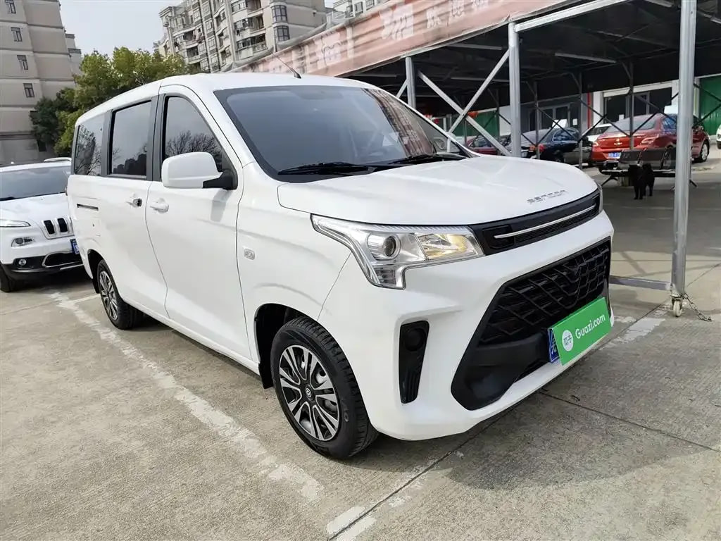 Dongfeng Fengon 380 — фото 15