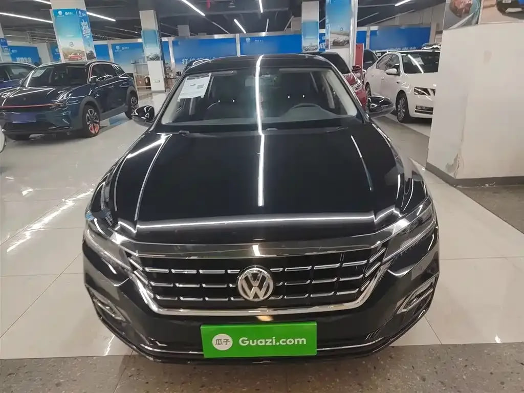 Volkswagen Passat — фото 6