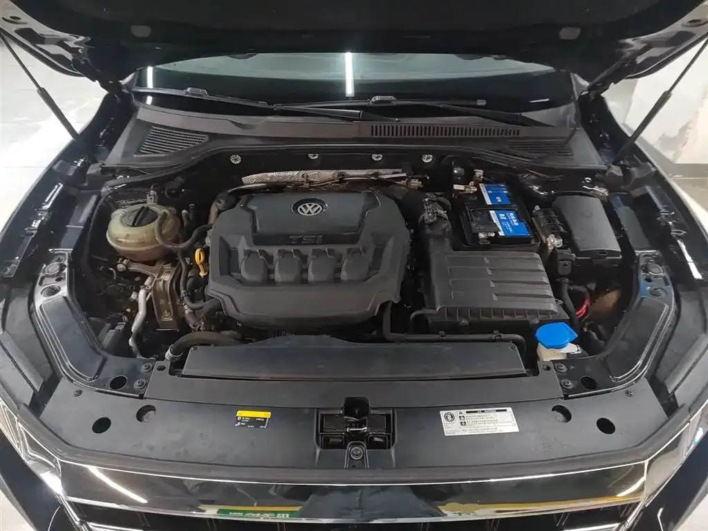 Volkswagen Passat — фото 9