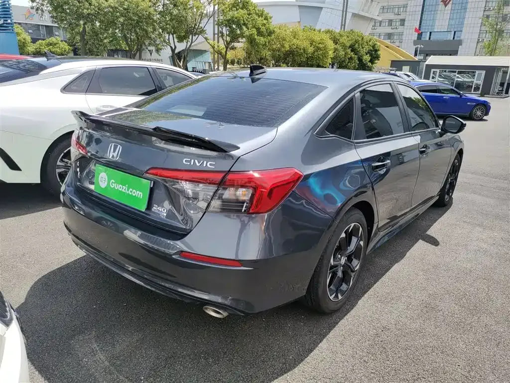 Honda Civic — фото 2