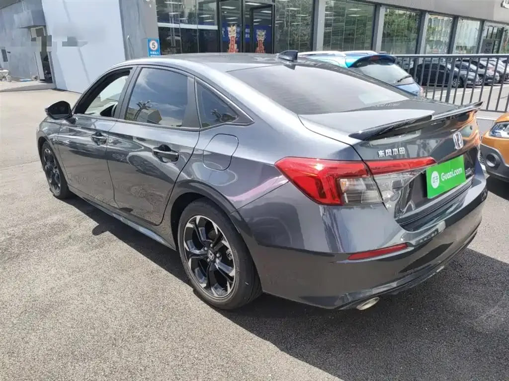 Honda Civic — фото 3