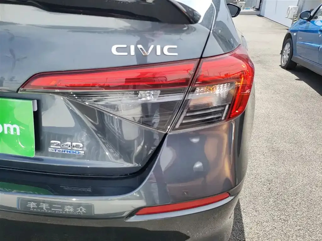 Honda Civic — фото 14
