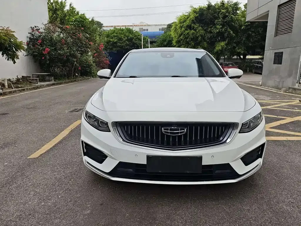 Geely Preface — фото 15