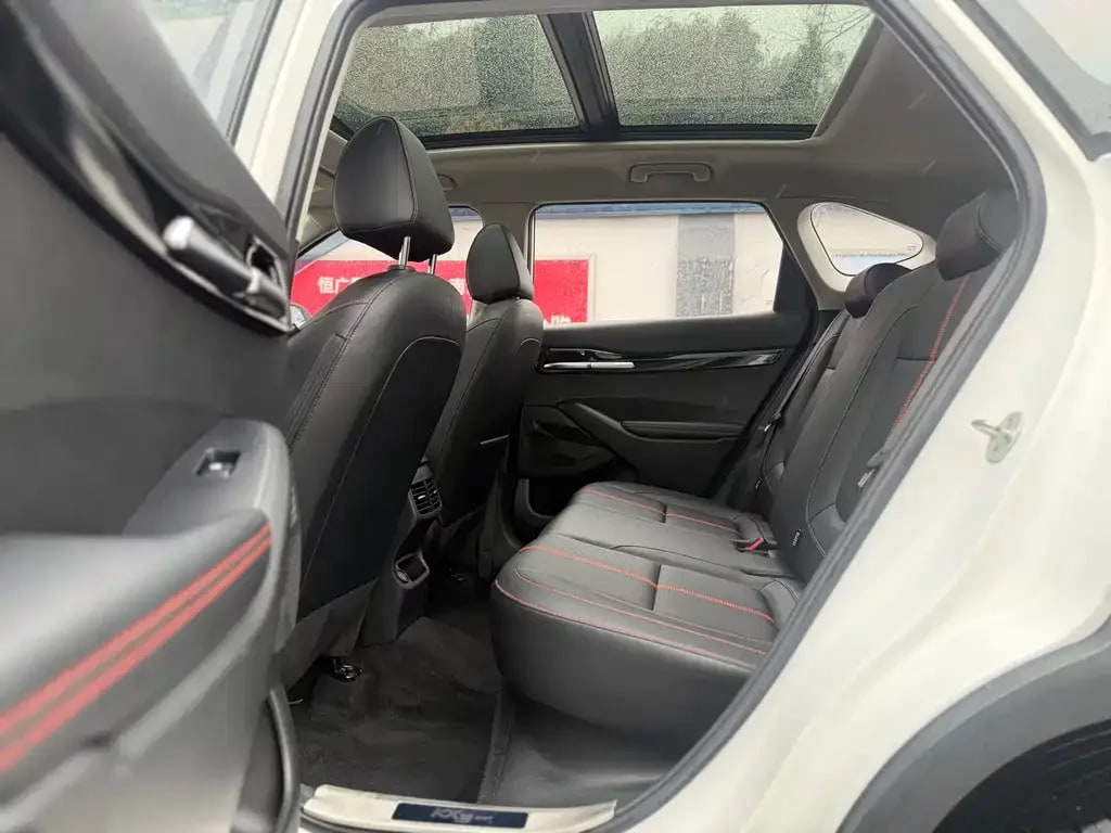 Kia KX3 — фото 10