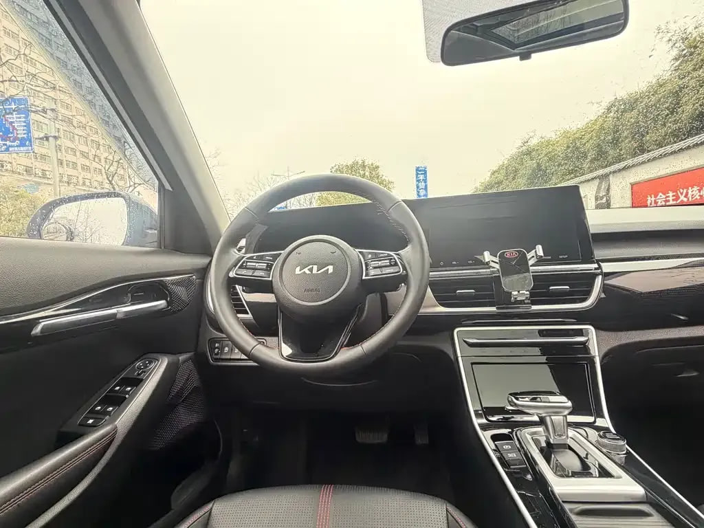 Kia KX3 — фото 12