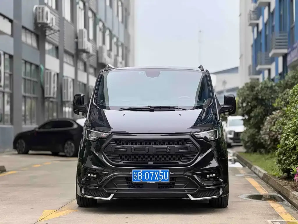 Ford Transit Black Knight — фото 4