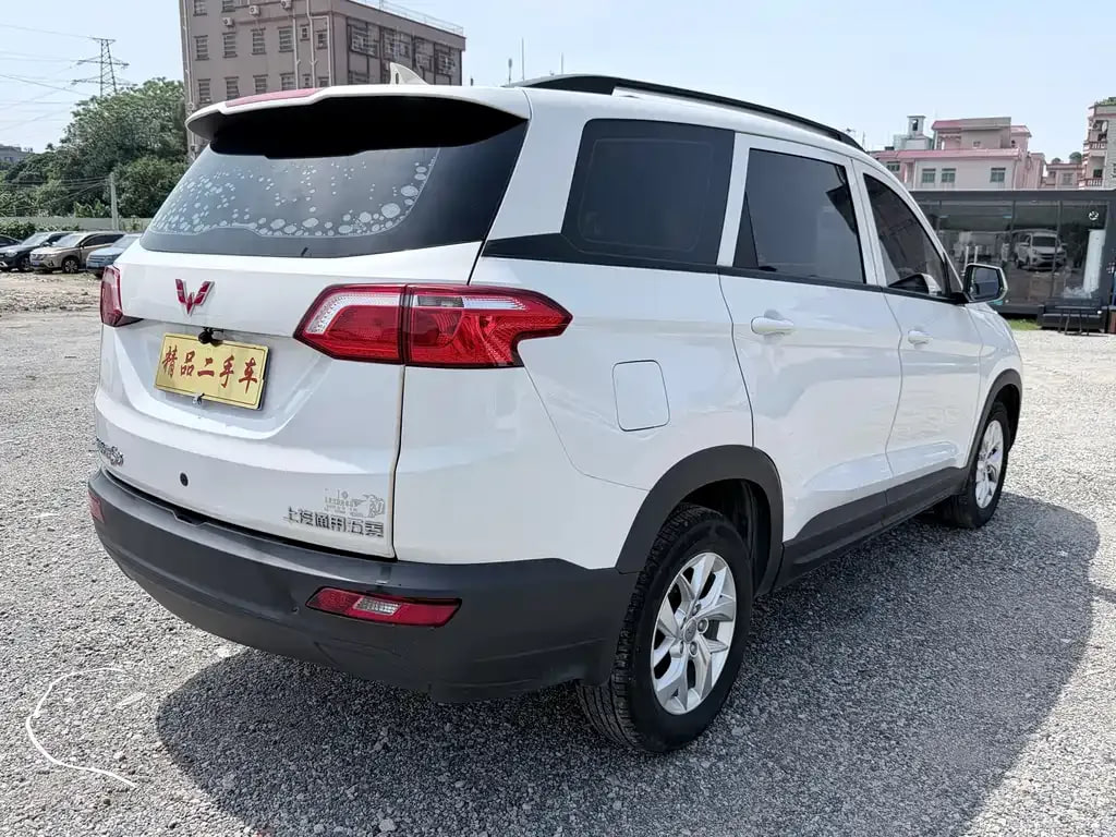Wuling Hongguang S3 — фото 3