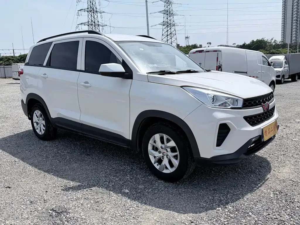Wuling Hongguang S3 — фото 5