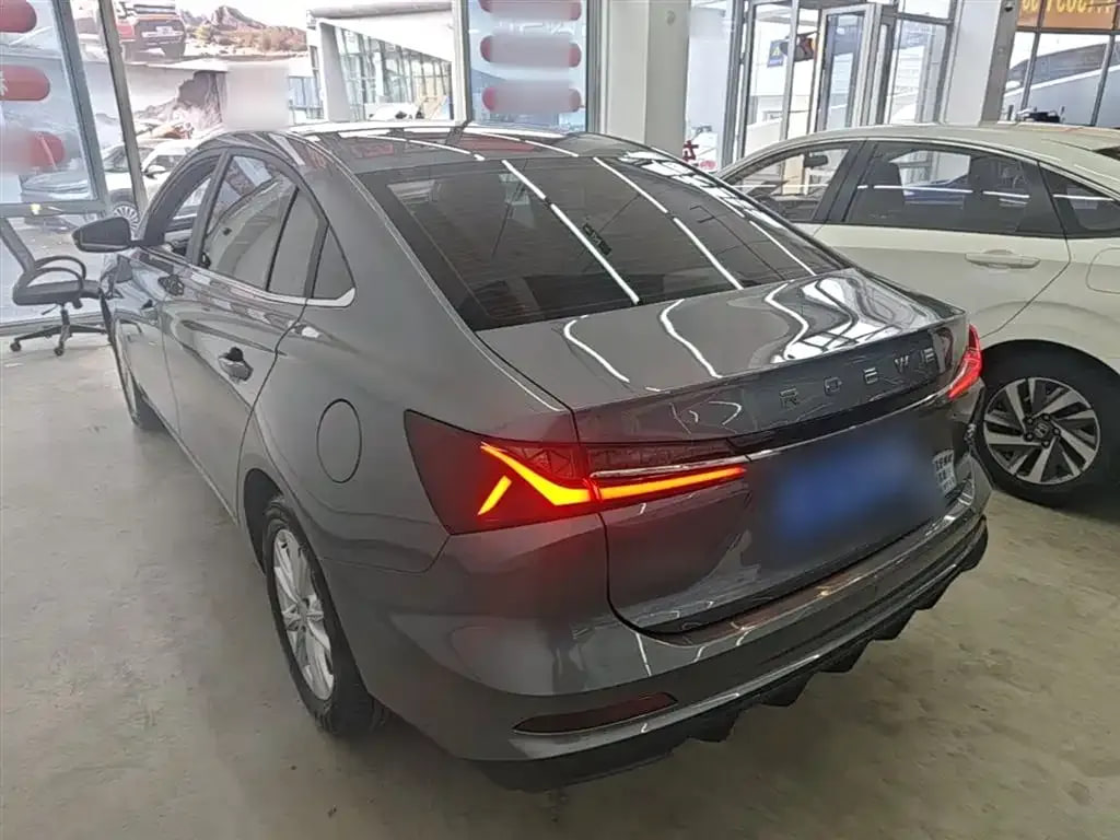 Roewe I5 — фото 2