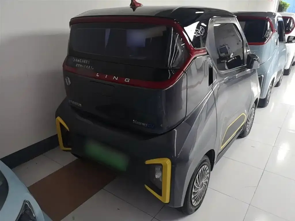 Wuling NanoEV — фото 5