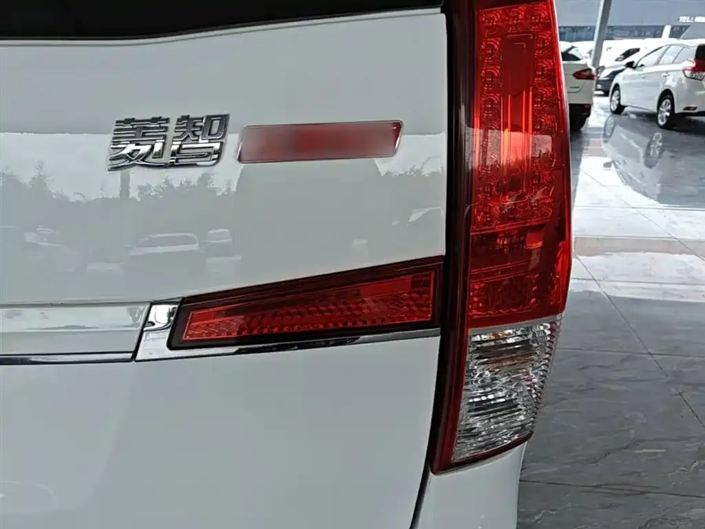 Dongfeng Lingzhi Plus — фото 13