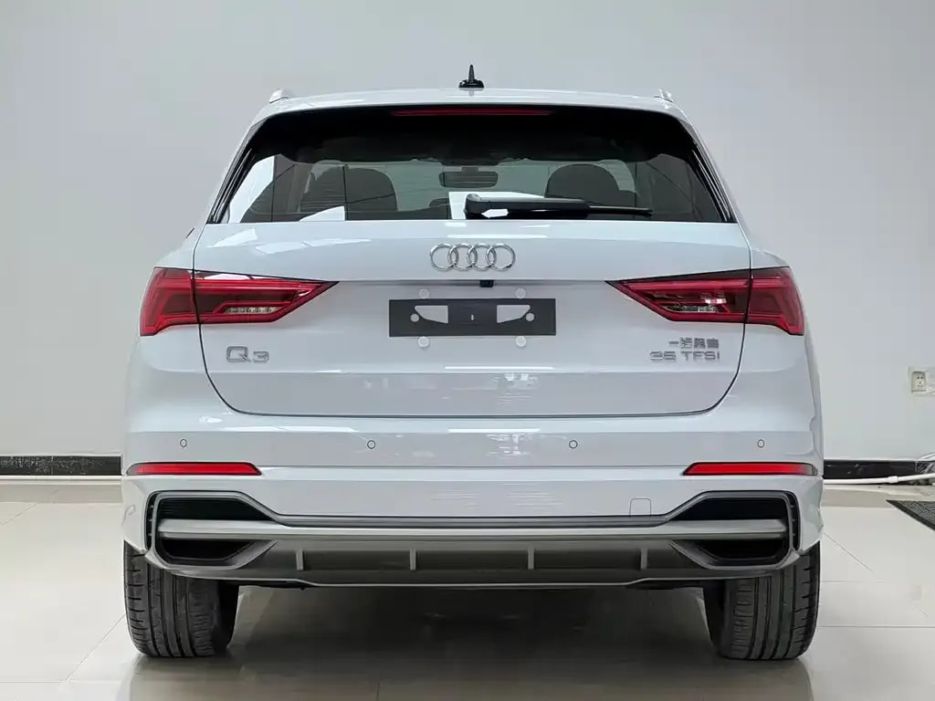 Audi Q3 — фото 2
