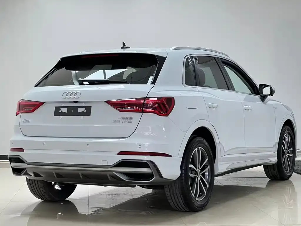 Audi Q3 — фото 6