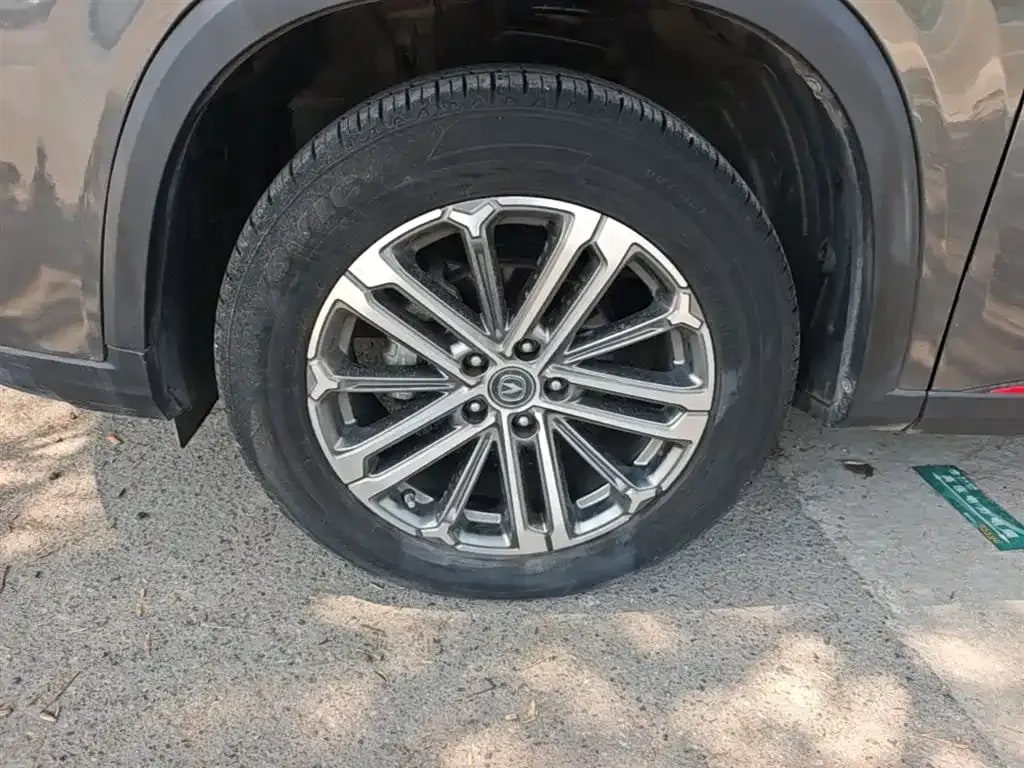 Changan Cs75Plus — фото 10