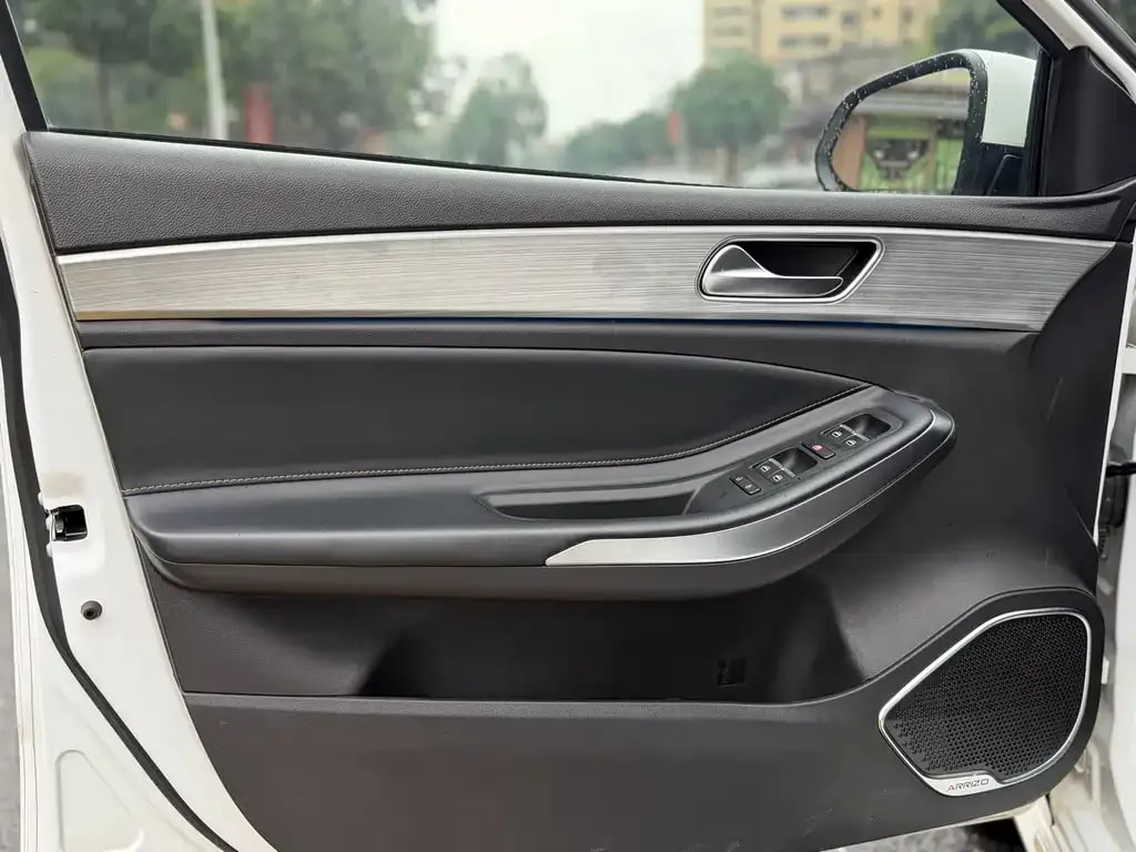 Chery Arrizo 5 Plus — фото 12