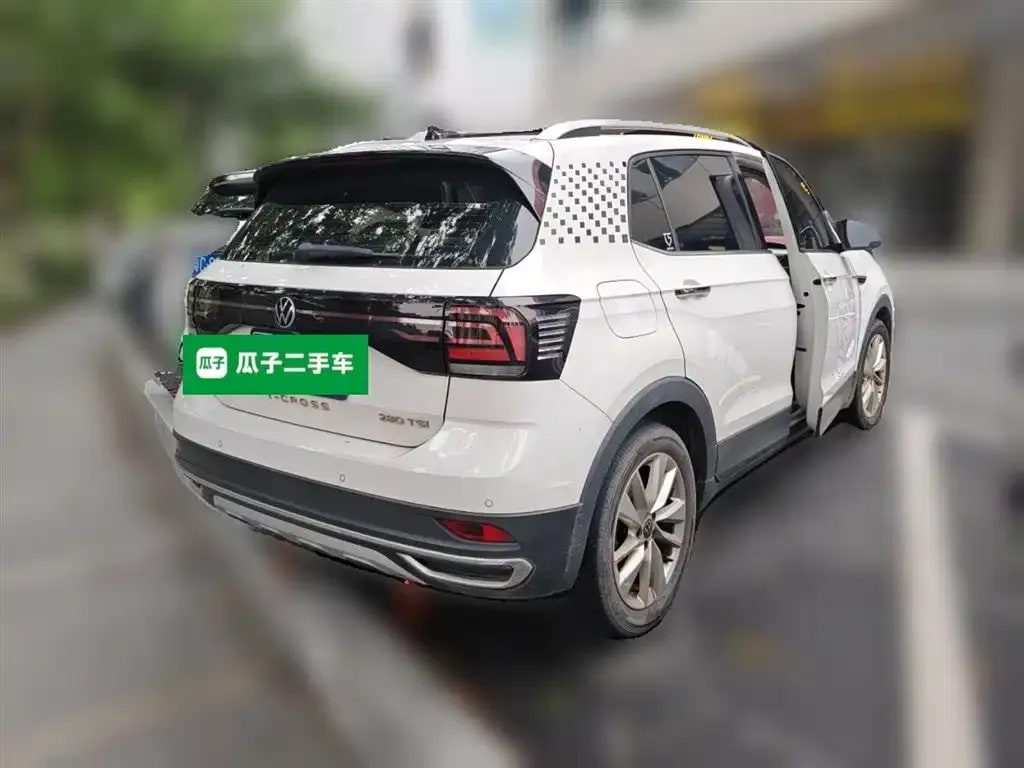 Volkswagen T-Cross — фото 5