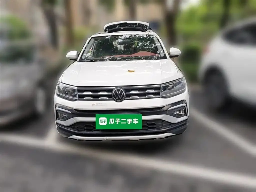 Volkswagen T-Cross — фото 15