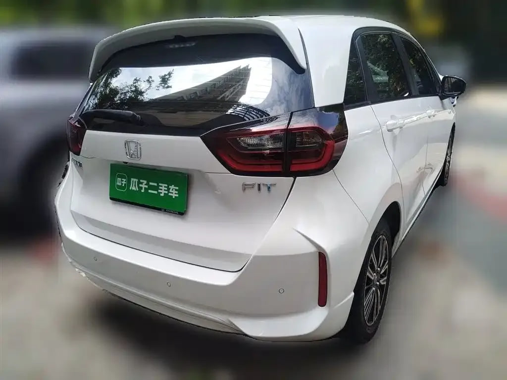 Honda Fit — фото 5