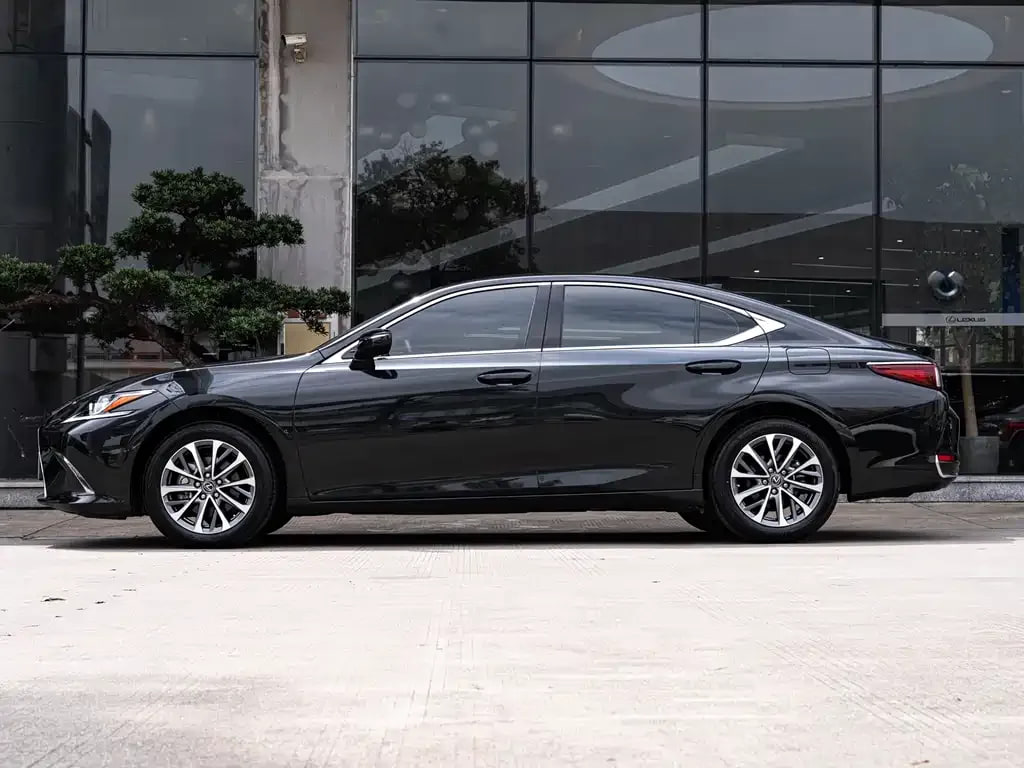 Lexus ES — фото 2