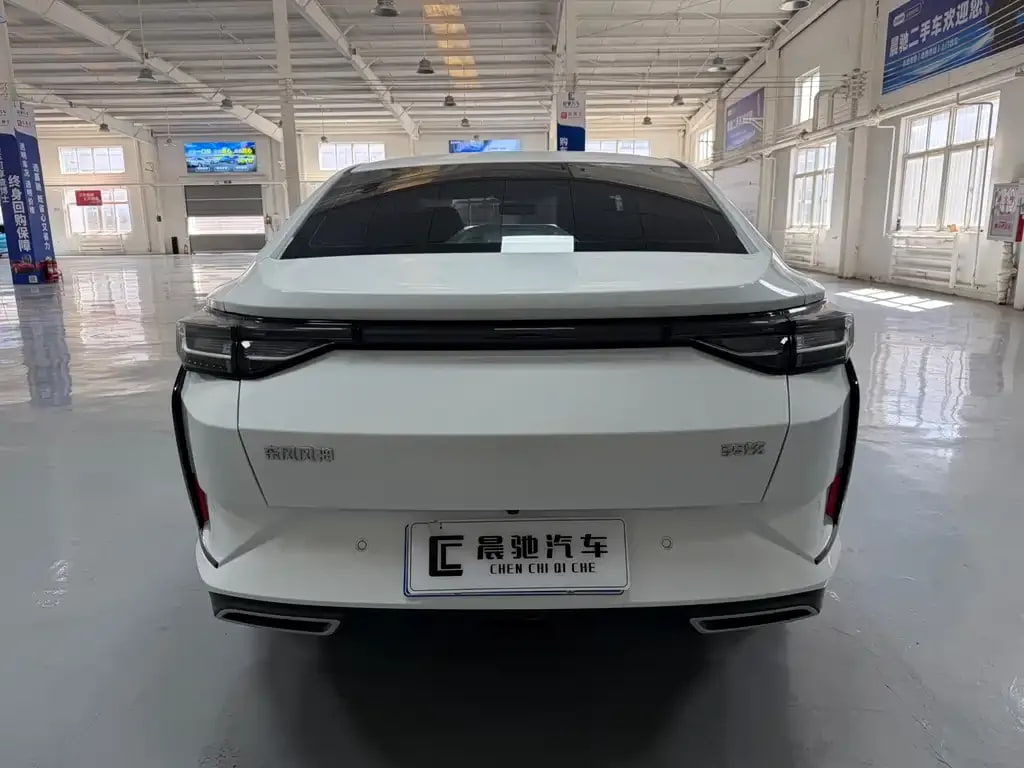 Dongfeng Yixuan — фото 4