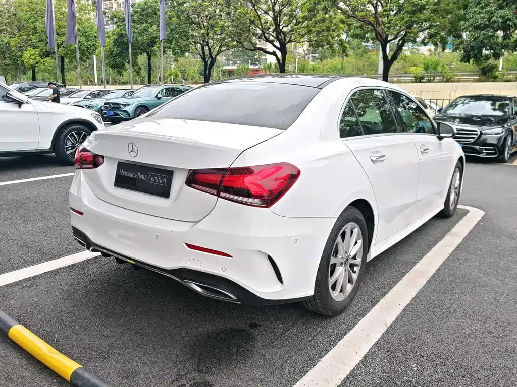 Mercedes-Benz A-Class — фото 11